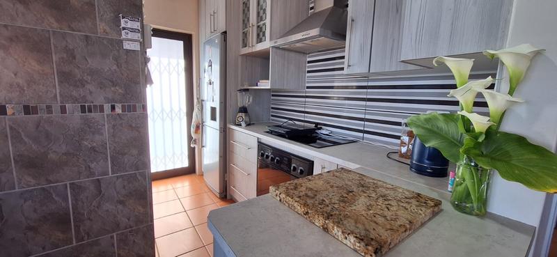 4 Bedroom Property for Sale in Dana Bay Western Cape
